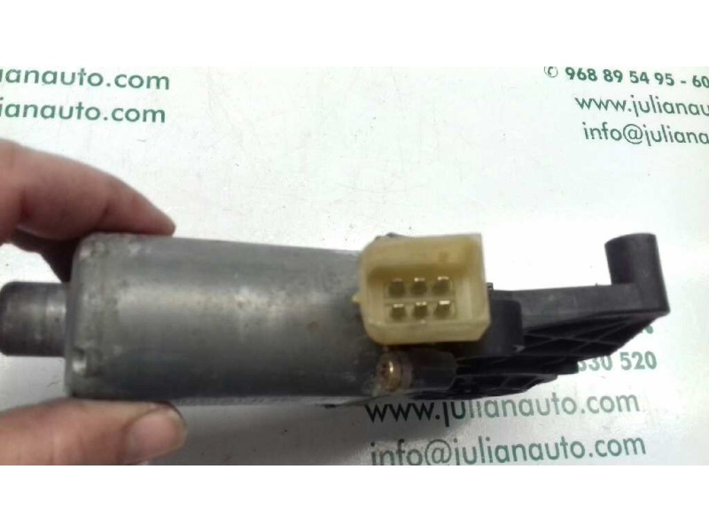 Recambio de motor elevalunas delantero derecho para mercedes-benz clase e (w210) berlina referencia OEM IAM 0130821709  