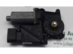 Recambio de motor elevalunas trasero derecho para mercedes-benz clase e (w210) berlina referencia OEM IAM 0130821698 114899100 0