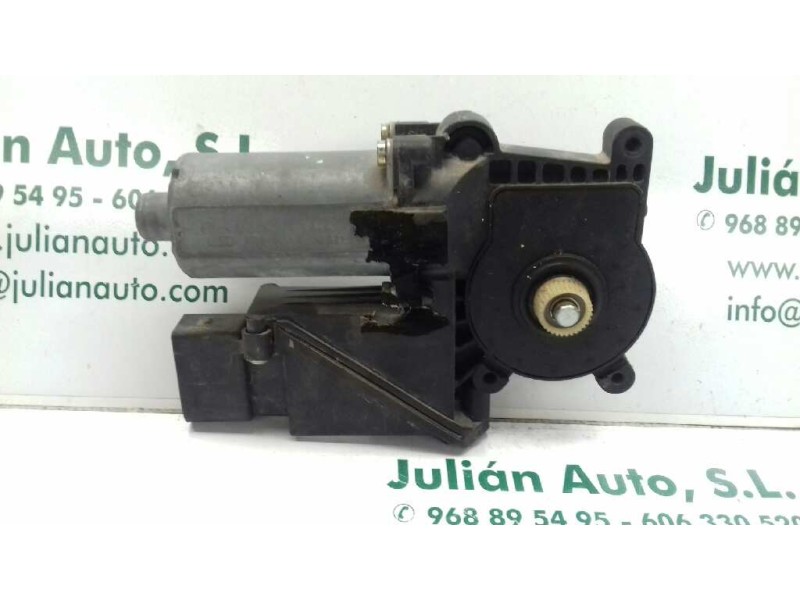 Recambio de motor elevalunas delantero derecho para mercedes-benz clase a (w168) referencia OEM IAM 0130821698 119830301 0507311