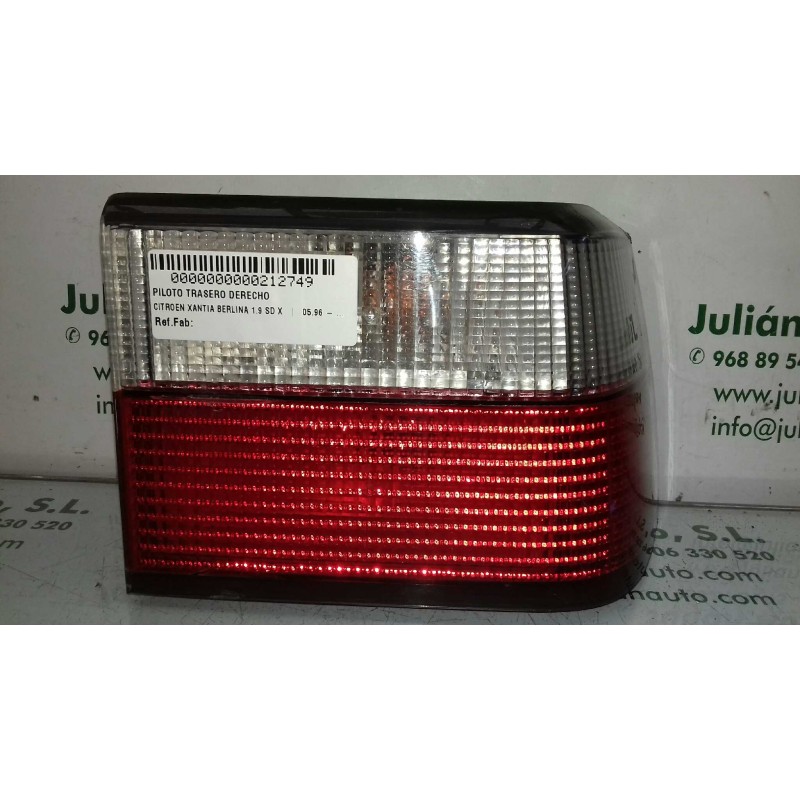 Recambio de piloto trasero derecho para citroen xantia berlina 1.9 sd x referencia OEM IAM   EXT-ALETA