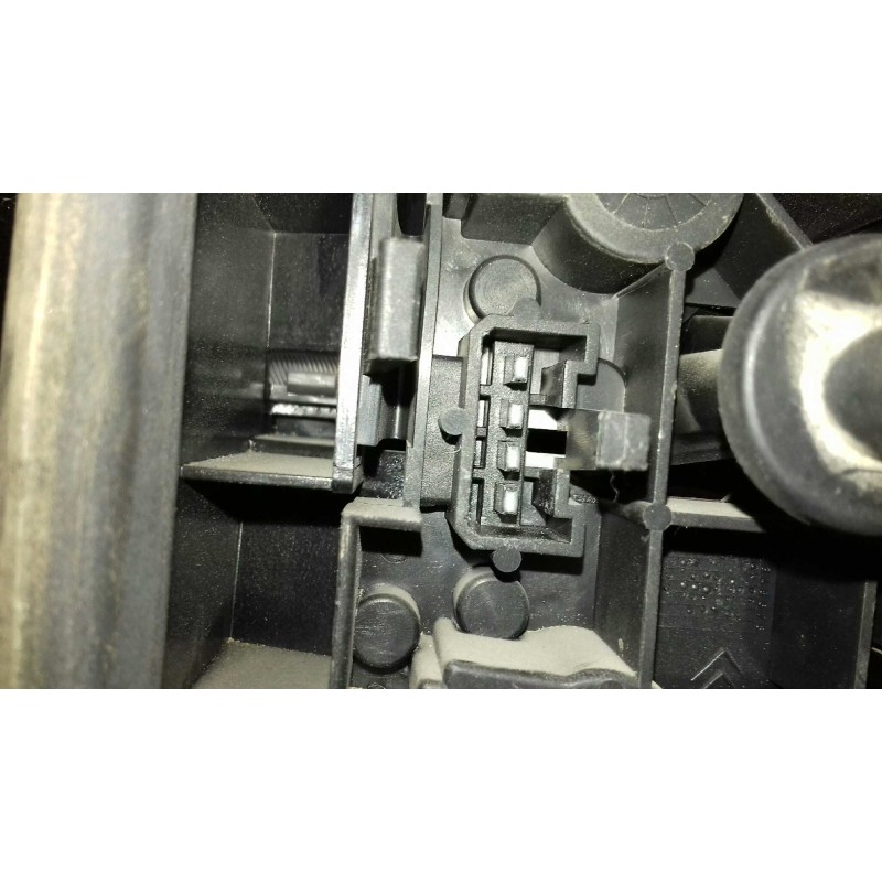 Recambio de piloto trasero derecho para citroen xantia berlina 1.9 sd x referencia OEM IAM   EXT-ALETA