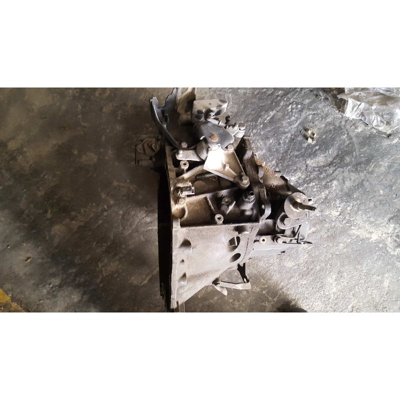 Recambio de caja cambios para citroen xsara picasso 2.0 hdi vivace referencia OEM IAM 20DL64  5 VELOCIDADES