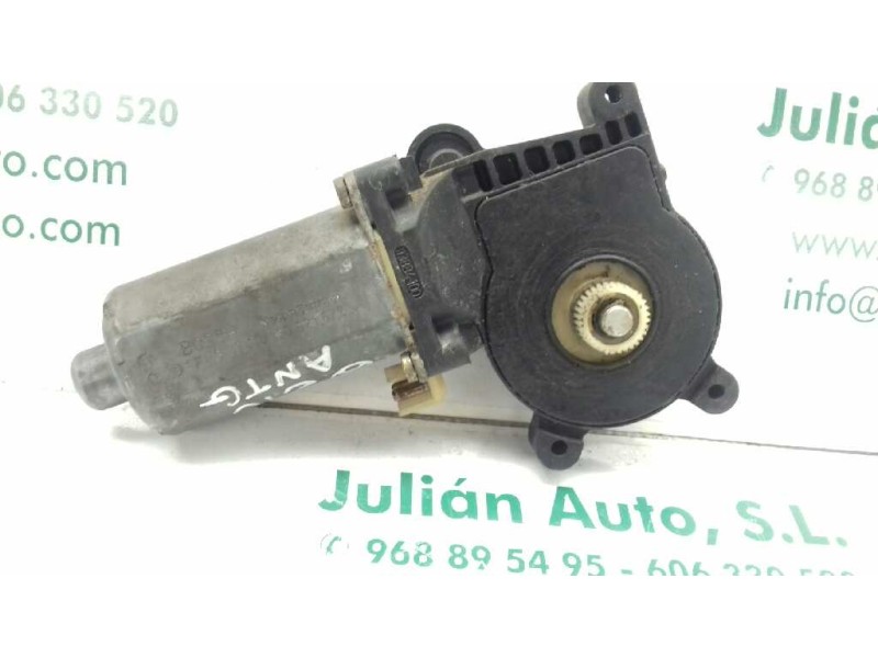 Recambio de motor elevalunas trasero derecho para mercedes-benz clase e (w210) berlina referencia OEM IAM 0130821672 113884100 