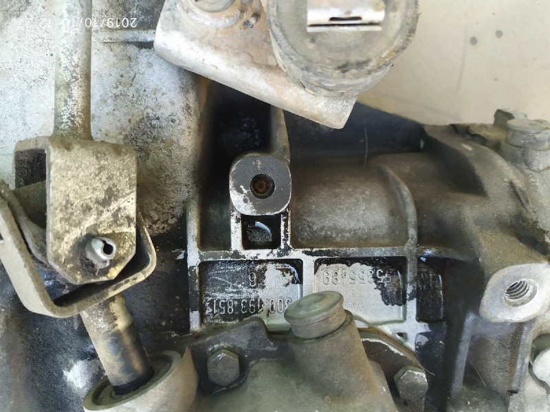 Recambio de caja cambios para opel corsa d catch me referencia OEM IAM 300193851  5 VELOCIDADES