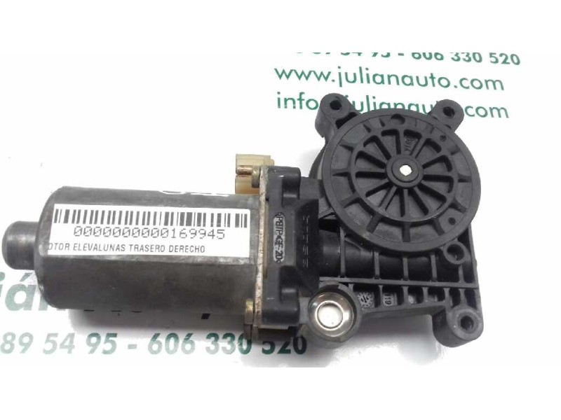 Recambio de motor elevalunas trasero derecho para mercedes-benz clase e (w210) berlina referencia OEM IAM 0130821672 113884100 