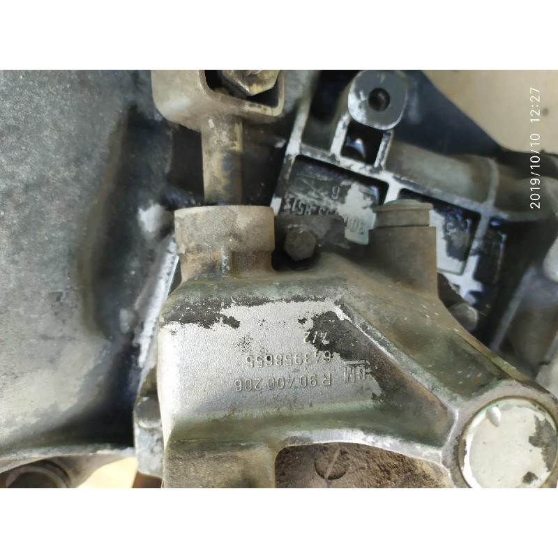 Recambio de caja cambios para opel corsa d catch me referencia OEM IAM 300193851  5 VELOCIDADES