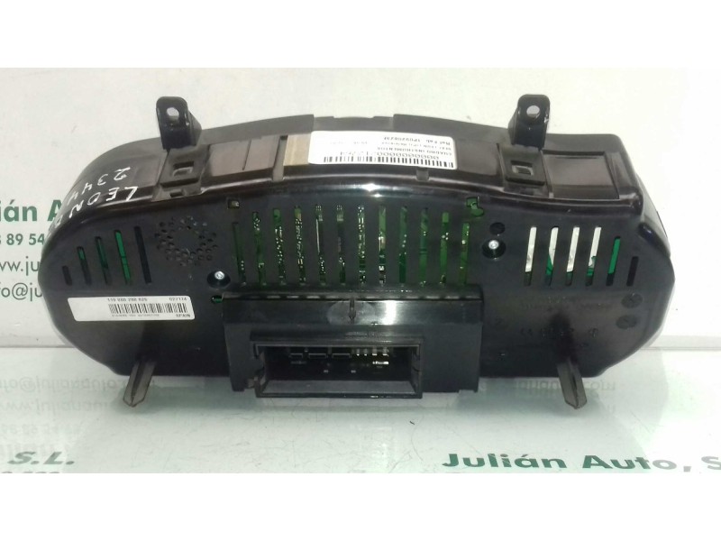 Recambio de cuadro instrumentos para seat leon (1p1) reference referencia OEM IAM 1P0920823F 110080280026 SIEMENS VDO