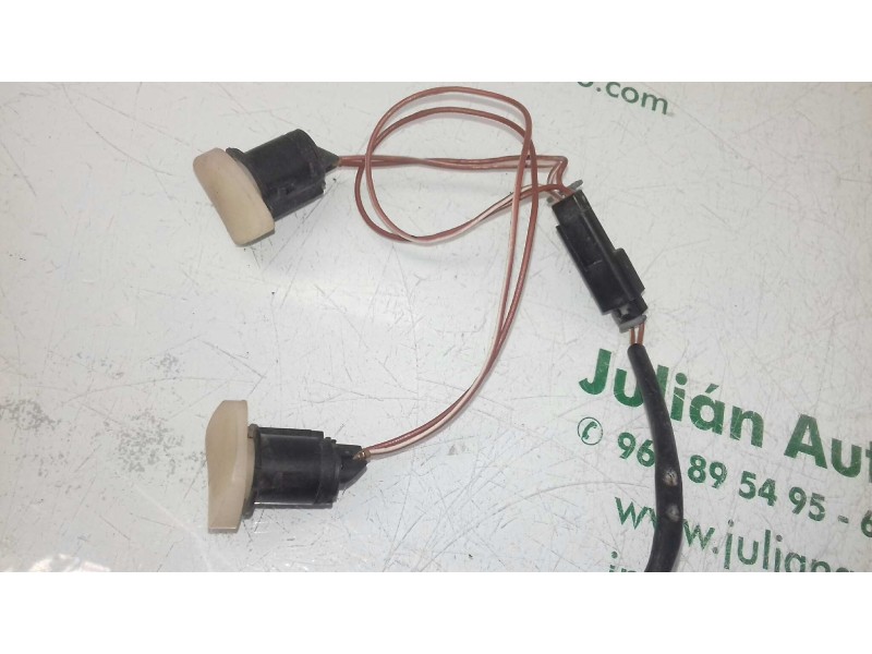 Recambio de mando volante para opel vectra b caravan básico referencia OEM IAM 15689800 90508669 
