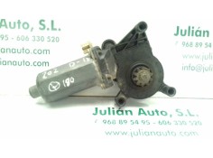 Recambio de motor elevalunas delantero izquierdo para mercedes-benz clase c (w202) berlina referencia OEM IAM 0130821638 1930271
