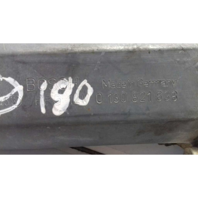 Recambio de motor elevalunas delantero izquierdo para mercedes-benz clase c (w202) berlina referencia OEM IAM 0130821638 1930271