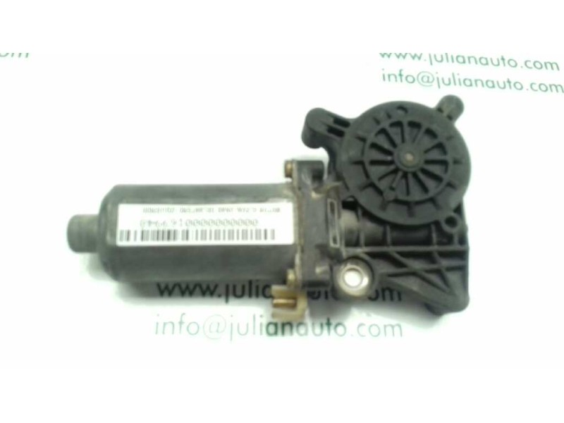 Recambio de motor elevalunas delantero izquierdo para mercedes-benz clase c (w202) berlina referencia OEM IAM 0130821638 1930271