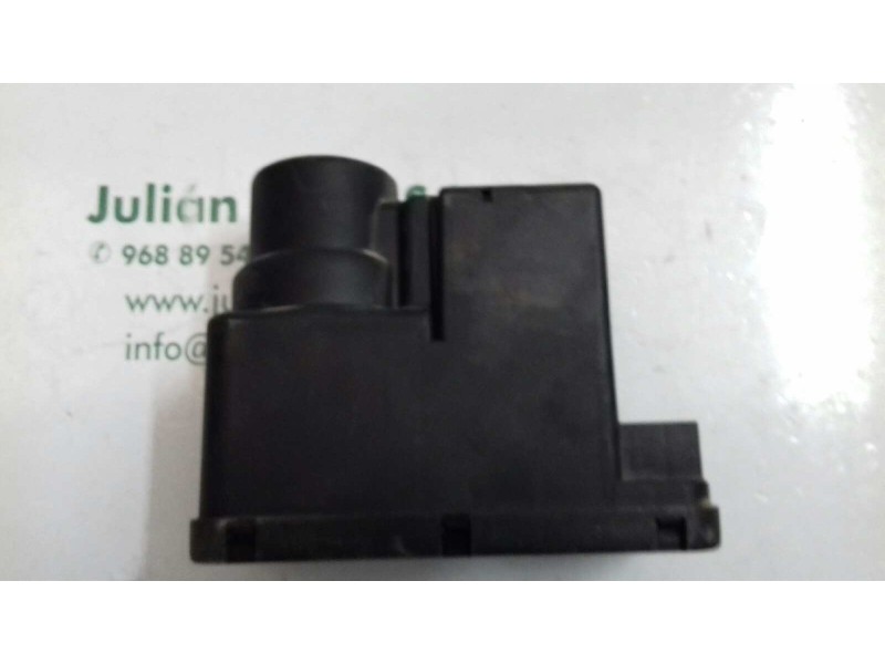 Recambio de centralita cierre para mercedes-benz clase c (w202) berlina 220 diesel (202.121) referencia OEM IAM 2028001948  