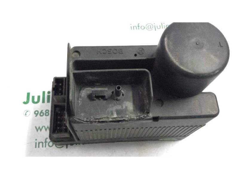 Recambio de centralita cierre para mercedes-benz clase c (w202) berlina referencia OEM IAM 2028000048 0132006331 