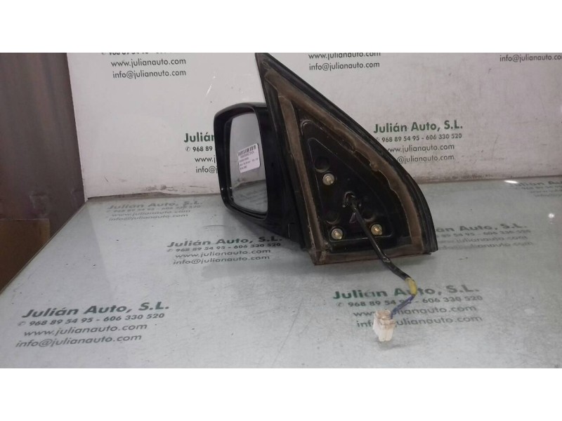 Recambio de retrovisor izquierdo para nissan x-trail (t30) comfort referencia OEM IAM 010621  ELECTRICO