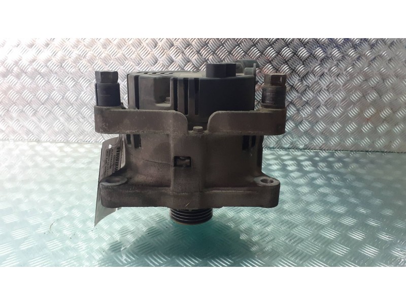 Recambio de alternador para citroen c3 1.1 furio referencia OEM IAM 9642879680 VALEO 