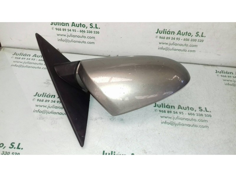 Recambio de retrovisor derecho para nissan primera berlina (p12) acenta referencia OEM IAM 96301BA420  ELECTRICO