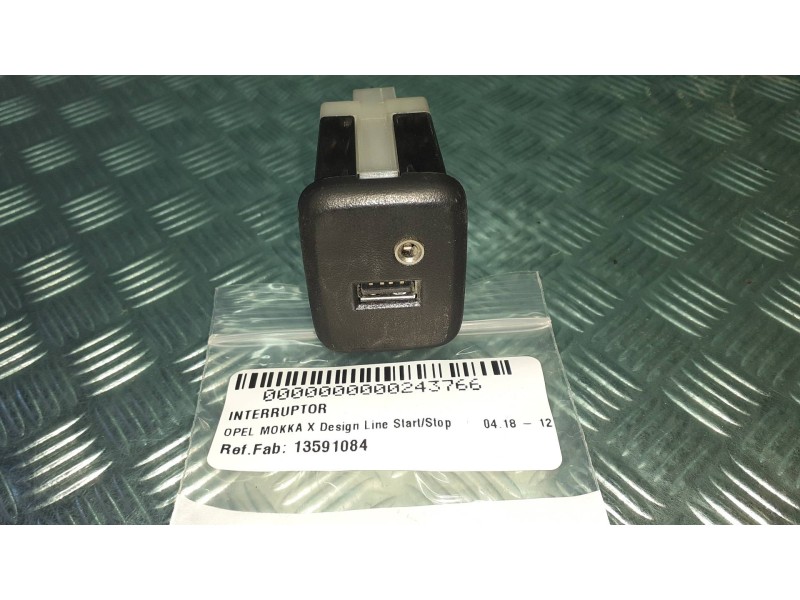 Recambio de interruptor para opel mokka x design line start/stop referencia OEM IAM 13591084 UWT40018004845 PUERTO USB