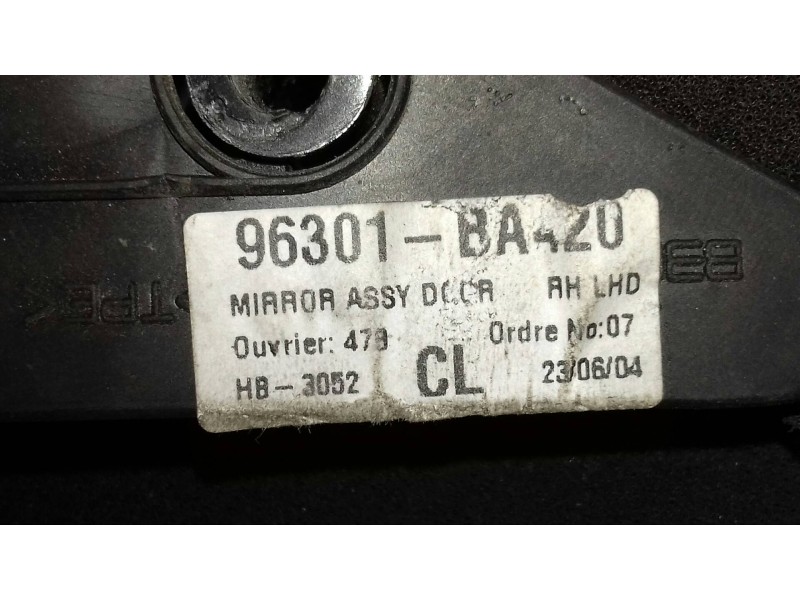 Recambio de retrovisor derecho para nissan primera berlina (p12) acenta referencia OEM IAM 96301BA420  ELECTRICO