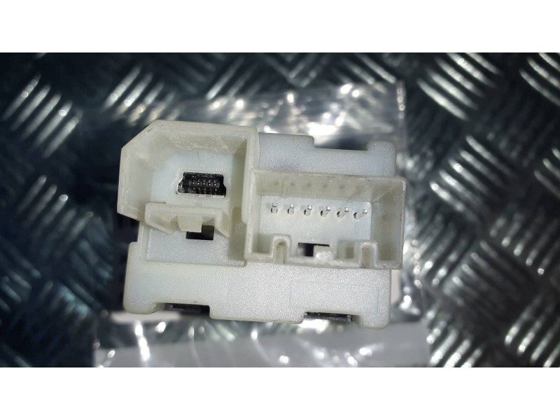 Recambio de interruptor para opel mokka x design line start/stop referencia OEM IAM 13591084 UWT40018004845 PUERTO USB