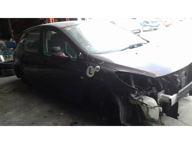 peugeot 307 berlina (s2) del año 2006