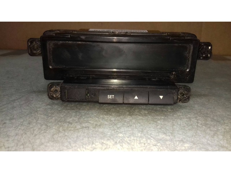 Recambio de pantalla multifuncion para kia cee´d active referencia OEM IAM 957101H700  