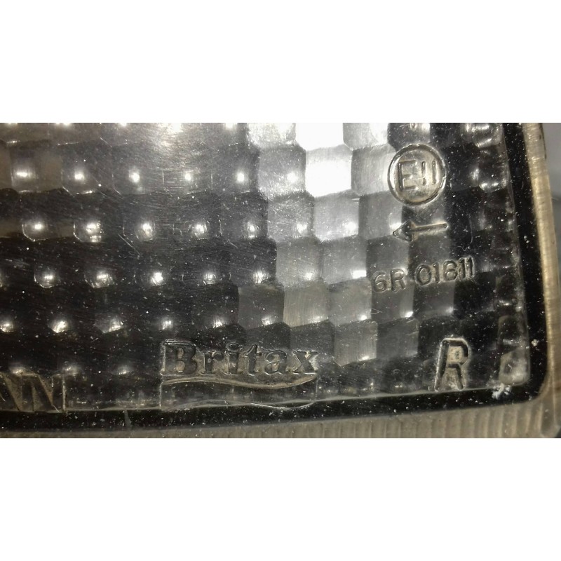 Recambio de piloto delantero derecho para nissan primera berlina (p11) 2.0 navigation referencia OEM IAM 6R01811  2 PINES