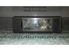 Recambio de piloto matricula para nissan primera berlina (p12) acenta referencia OEM IAM 2KA008224 153012 2 PINES