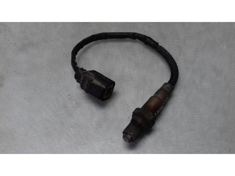 Recambio de sonda lambda para hyundai accent (lc) gl 5p referencia OEM IAM 9350931001 39210 BOSCH