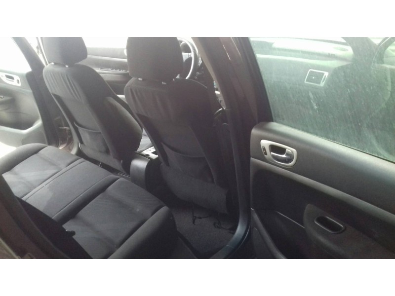 peugeot 307 berlina (s2) del año 2006