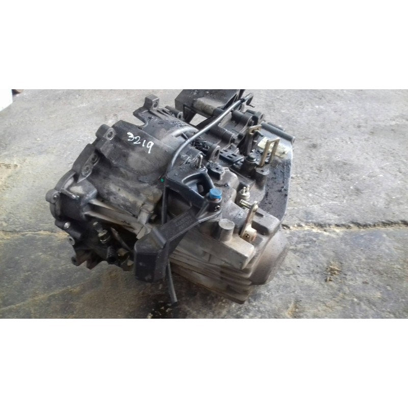 Recambio de caja cambios para volvo s60 berlina 2.4 d referencia OEM IAM M56L2 3.77 5 VELOCIDADES