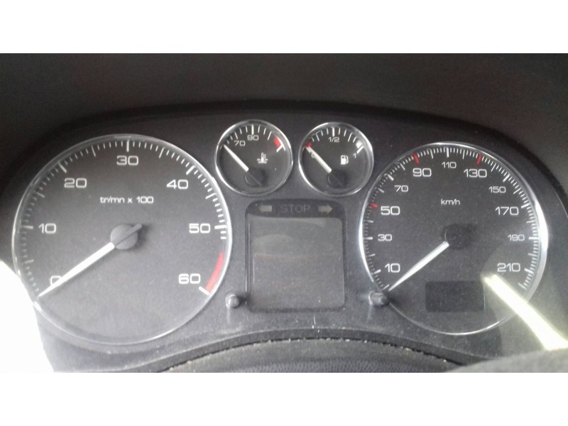 peugeot 307 berlina (s2) del año 2006