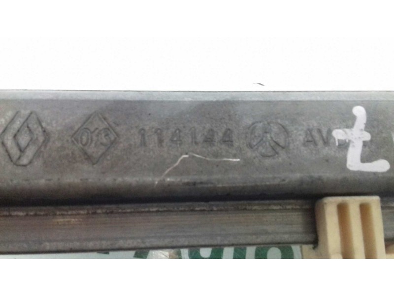 Recambio de elevalunas delantero derecho para renault scenic (ja..) 1.9 dti century referencia OEM IAM 114144 400640T2 ELECTRICO