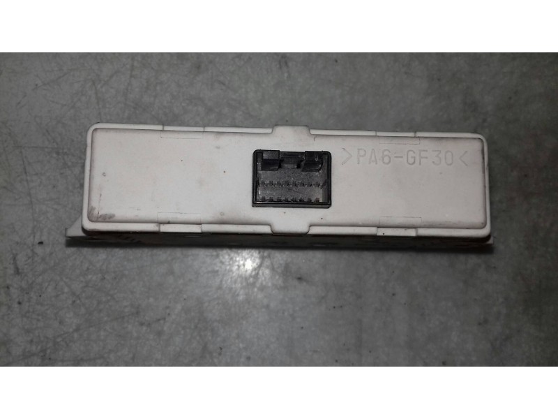 Recambio de centralita cierre para alfa romeo 156 (116) 1.9 jtd progression referencia OEM IAM 60663044 A727 752