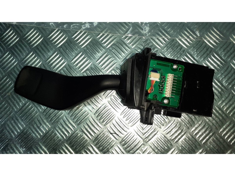 Recambio de mando intermitentes para ford mondeo ber. (ca2) ghia referencia OEM IAM 6G9T13335BC  CON MANOS LIBRES