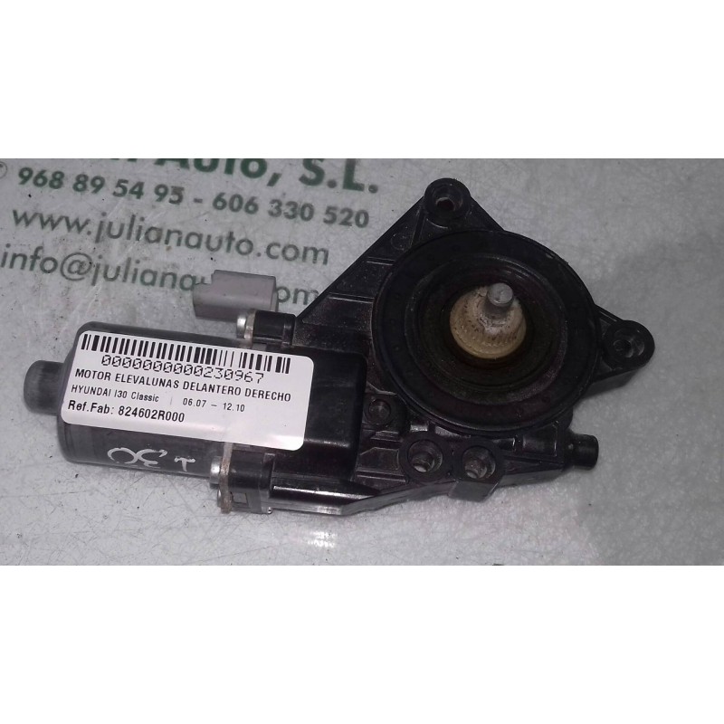 Recambio de motor elevalunas delantero derecho para hyundai i30 classic referencia OEM IAM 824602R000 BOSCH 2 PINES