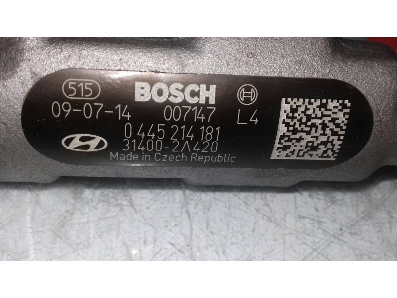 Recambio de rampa inyectora para kia soul burner referencia OEM IAM 0445214181 314002A420 3 PINES