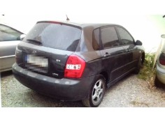 kia cerato del año 2005 2