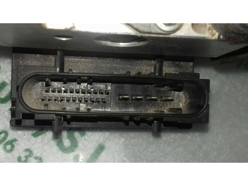 Recambio de abs para hyundai i30 classic referencia OEM IAM 0265231956 589202L300 090312/1/1995