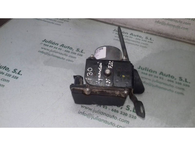 Recambio de abs para hyundai i30 classic referencia OEM IAM 0265231956 589202L300 090312/1/1995