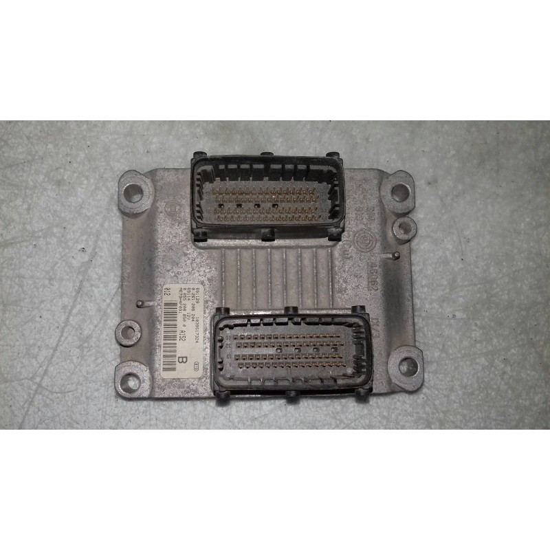 Recambio de centralita motor uce para fiat stilo (192) 1.4 sting referencia OEM IAM 0261208204 691129 1039S17324