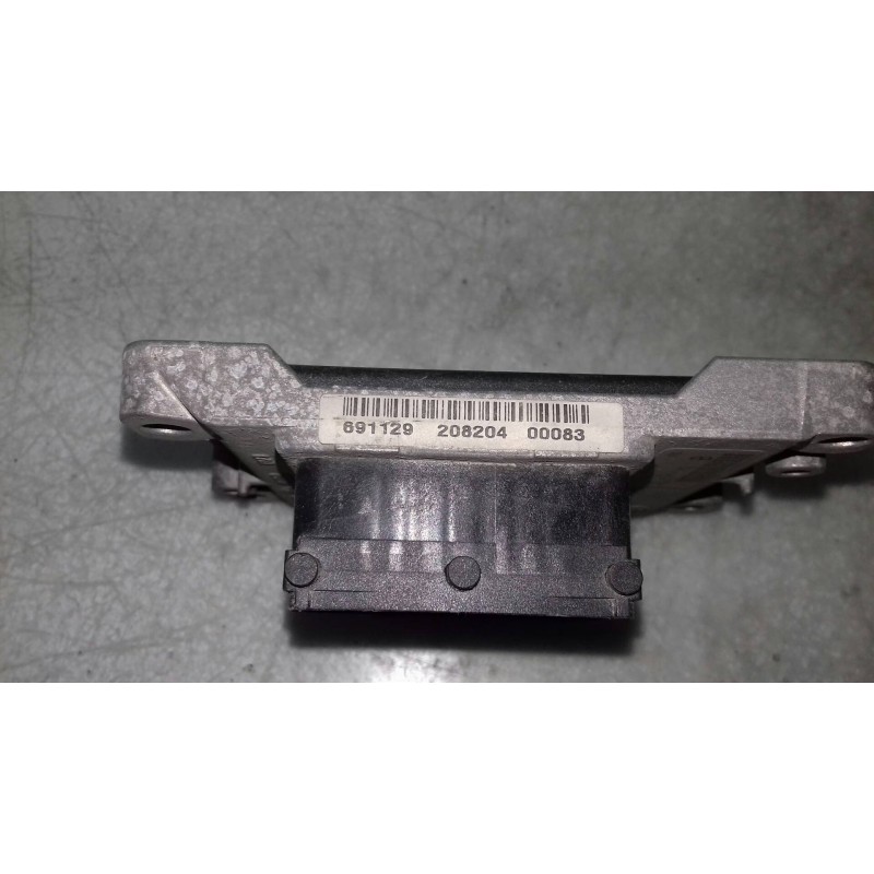Recambio de centralita motor uce para fiat stilo (192) 1.4 sting referencia OEM IAM 0261208204 691129 1039S17324