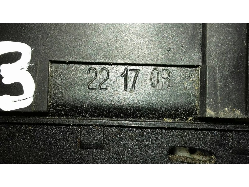 Recambio de cerradura maletero / porton para peugeot 308 business line referencia OEM IAM 9816195380  3 PINES