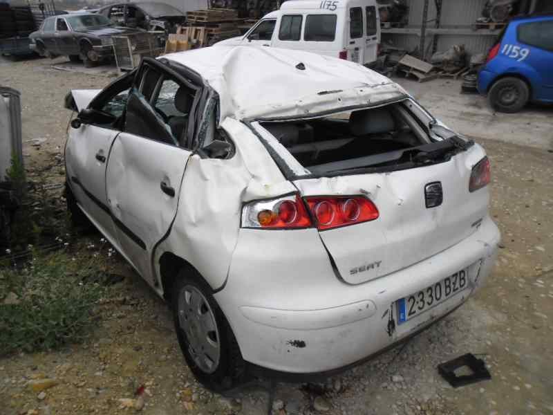 seat ibiza (6l1) del año 2002