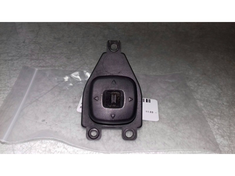 Recambio de mando retrovisor para mazda 3 berlina (bk) 1.6 crdt active referencia OEM IAM BJOE66600  