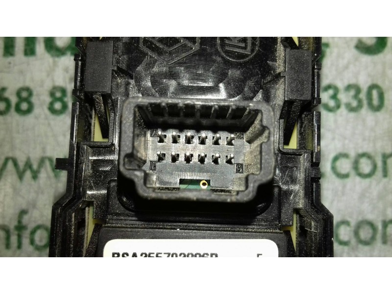 Recambio de mando retrovisor para renault captur xmod referencia OEM IAM 255702886R 10132829 6 + 6 PINES