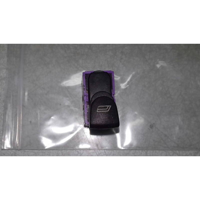 Recambio de mando elevalunas delantero derecho para alfa romeo 156 1.9 jtd 16v distinctive referencia OEM IAM A223  