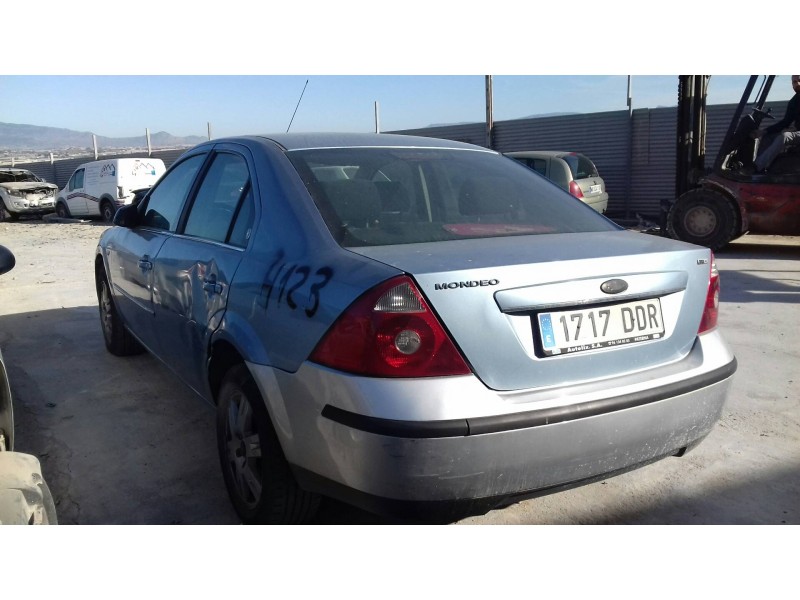 ford mondeo berlina (ge) del año 2004