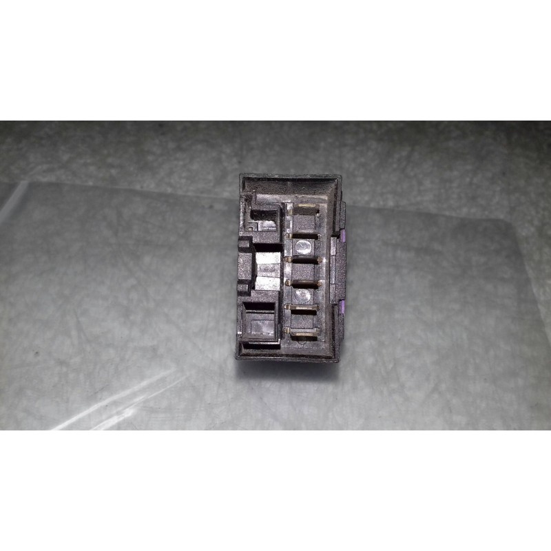 Recambio de mando elevalunas delantero derecho para alfa romeo 156 1.9 jtd 16v distinctive referencia OEM IAM A223  