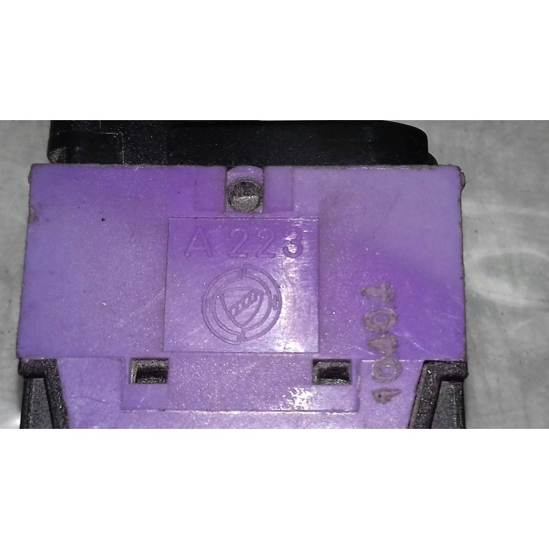 Recambio de mando elevalunas delantero derecho para alfa romeo 156 1.9 jtd 16v distinctive referencia OEM IAM A223  