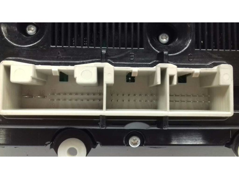 Recambio de mando climatizador para volkswagen passat berlina (3c2) advance referencia OEM IAM 3C0907044Q 5HB00873152 BHTC